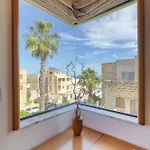 Luxurious With Pool Willa Is-Swieqi