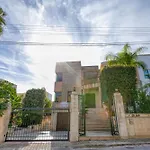 Luxurious With Pool Is-Swieqi