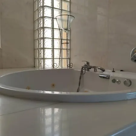 Villa Luxurious With Pool Is-Swieqi