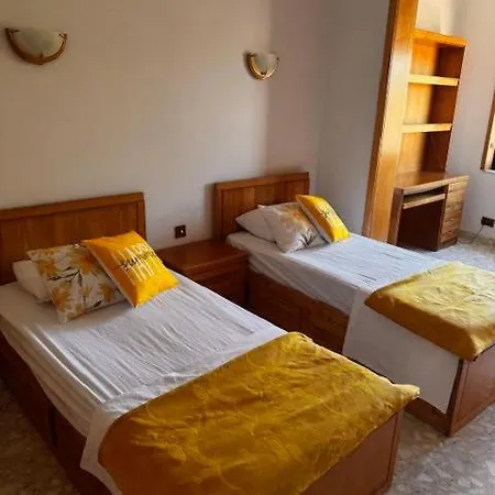 Villa Luxurious With Pool Is-Swieqi