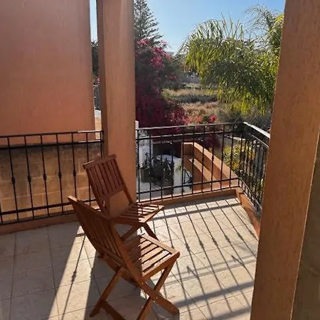 Luxurious With Pool 빌라