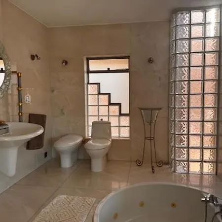 Luxurious With Pool Villa *
