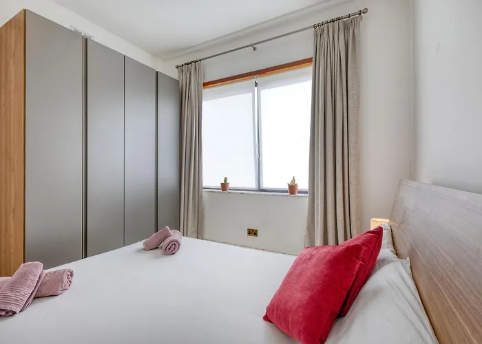 Villa Luxurious With Pool *